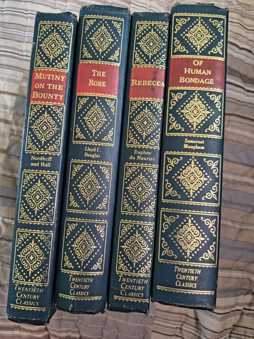Classic Dark Green and Red Decorative Book Set